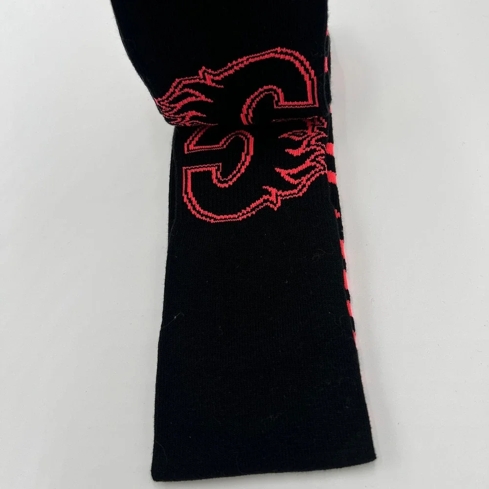 Reebok NHL‎ Calgary Flames Womens Knee High Socks 2 Pack Red Black OSFA